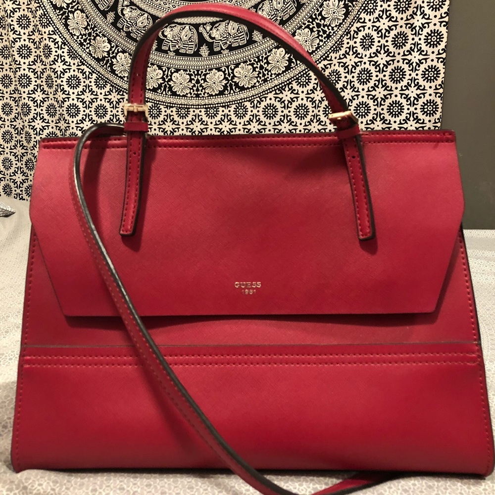 Red Guess purse